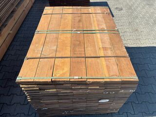 Ca. 308x Guyana Ipé Planken Geschaafd, 25x140mm, lengte 294/65cm, 14/1